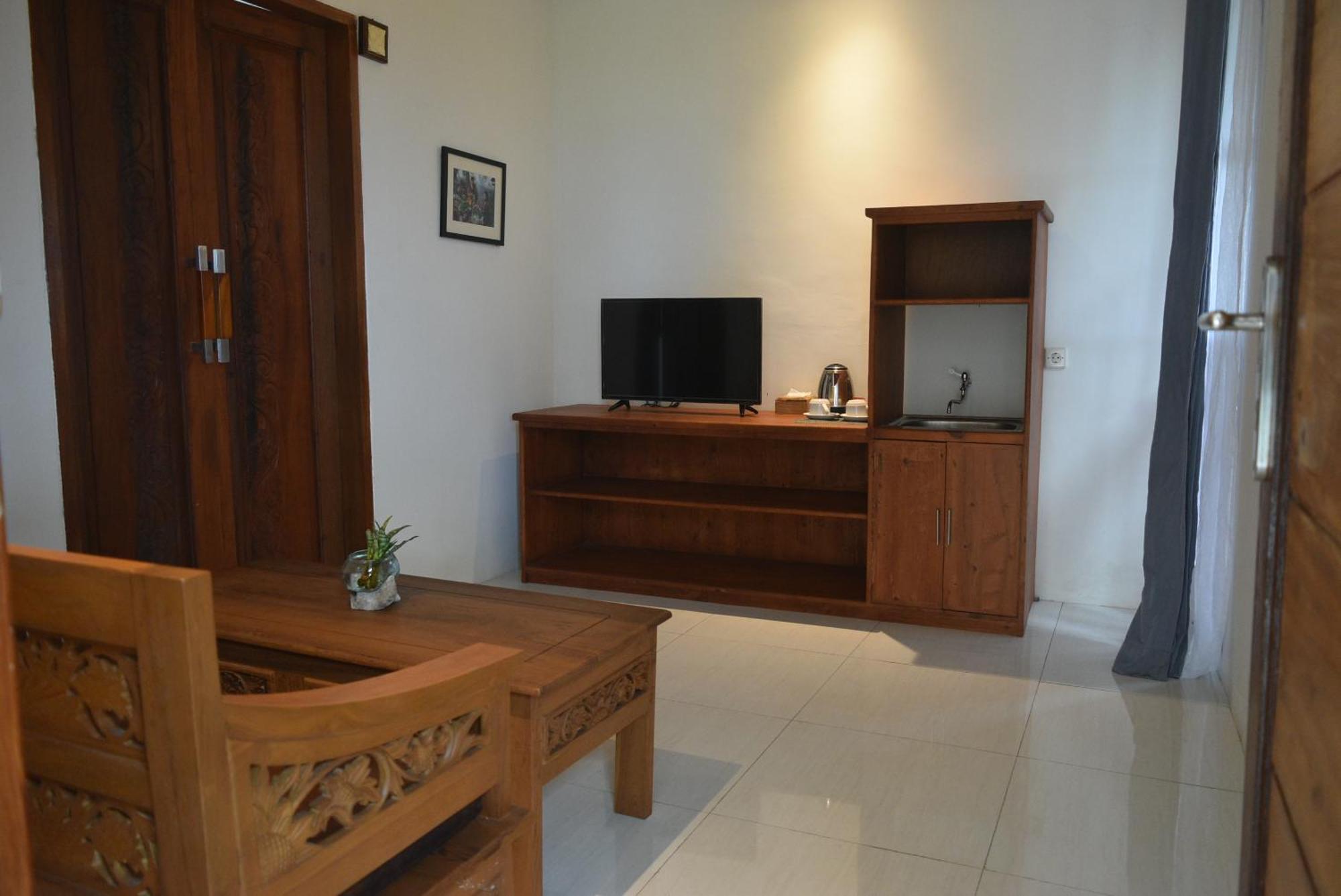 Ketut Joglo Guest House Nusa Dua  Exterior photo